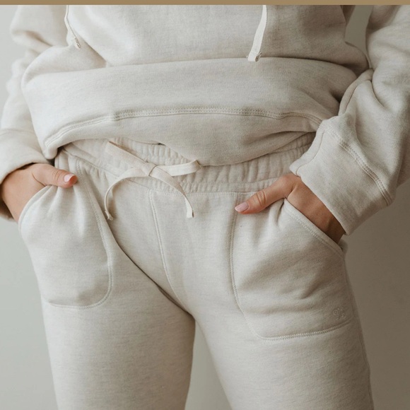 Albion Fit At Ease Joggers in Birch - Picture 9 of 11